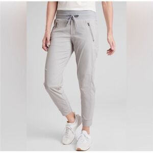 Athleta Trekkie North Jogger Pants Size 12 Gray/Silver